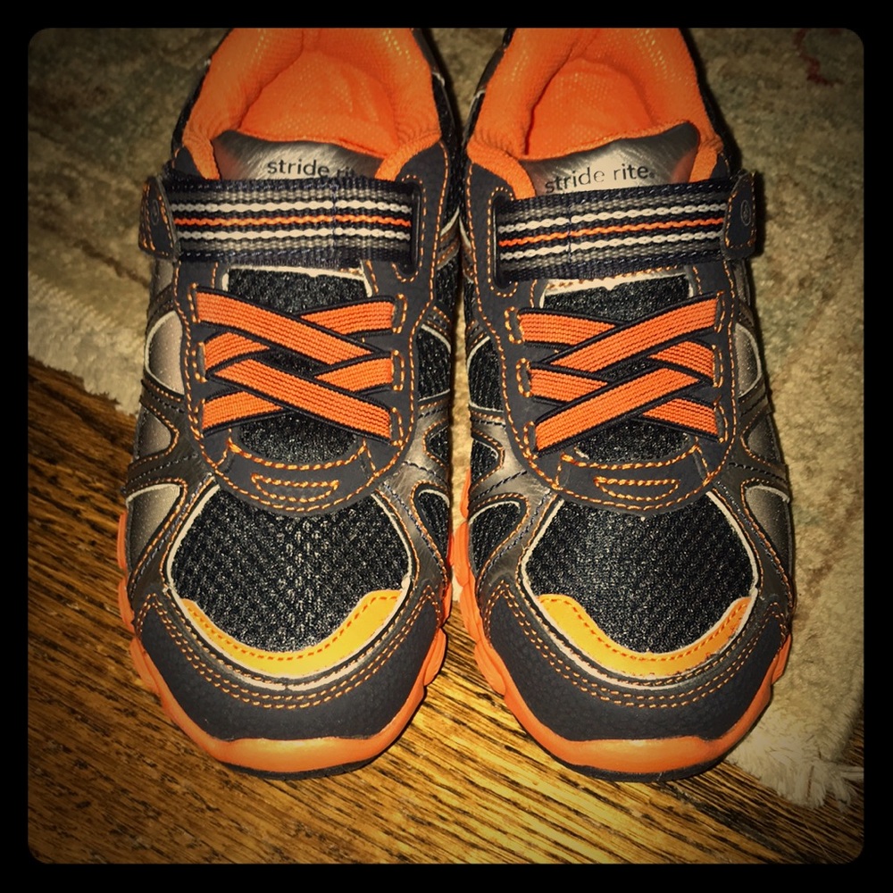 Stride Rite boys shoes - size 1  1/2 W
